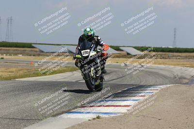 media/May-02-2025-CRA (Fri) [[8ae20d389f]]/Track Photos/130pm (Wheelie Bump)/
